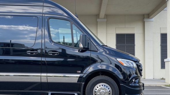 jacksonville 12 passenger sprinter van