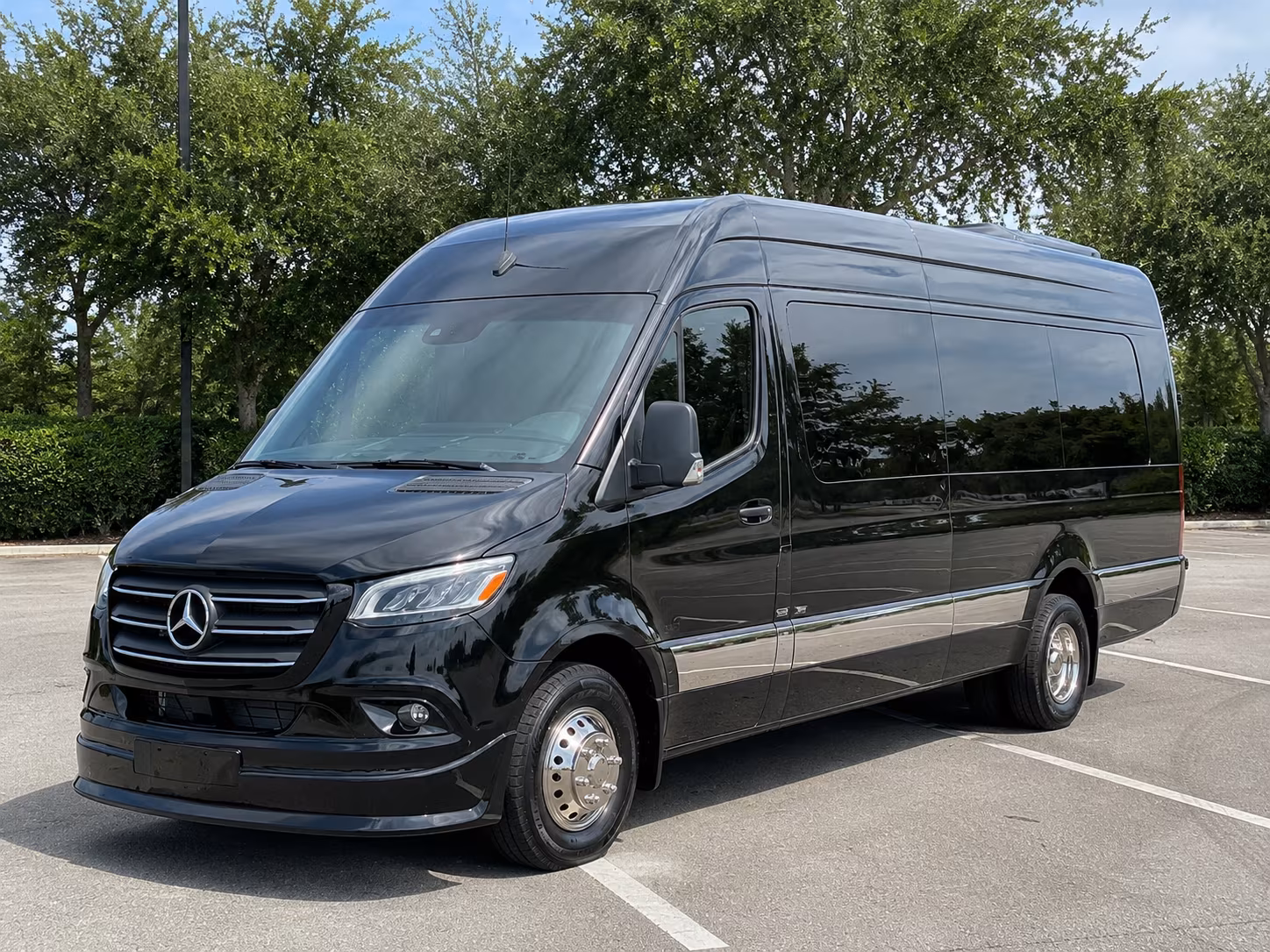 find the perfect transportation for your next corporate event 1