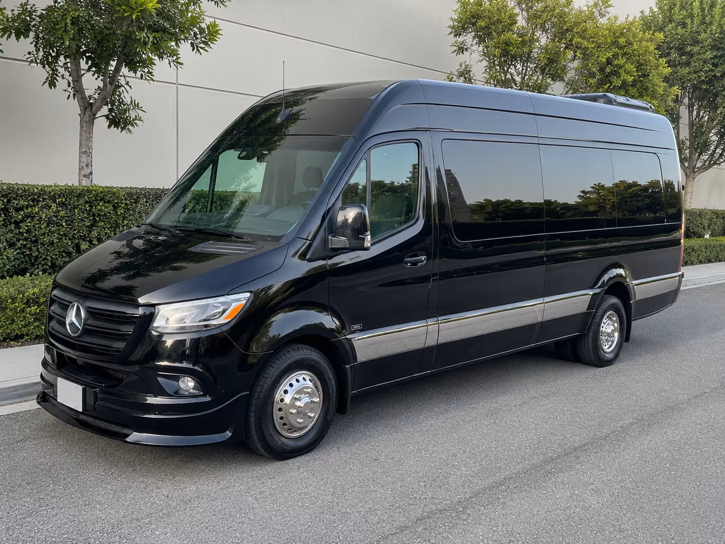 find the perfect transportation for your next private event 5