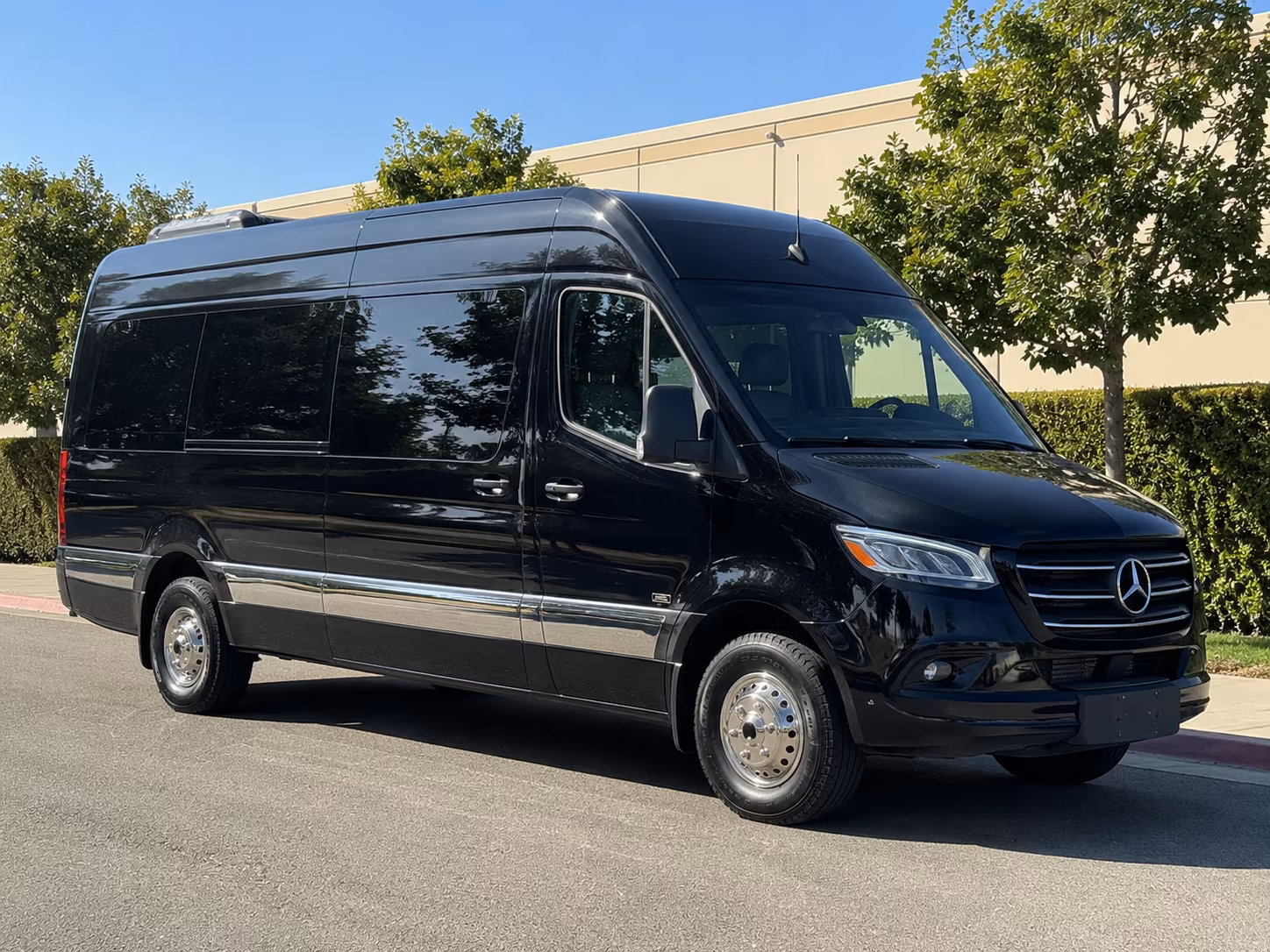 Jacksonville Wedding Transportation